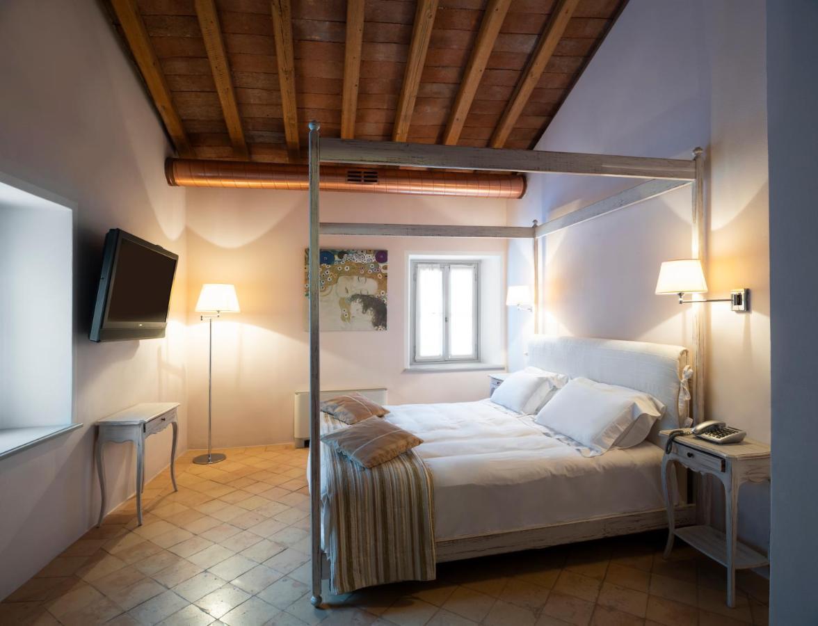 Locanda Ca Dei Santi Induno Olona Ngoại thất bức ảnh