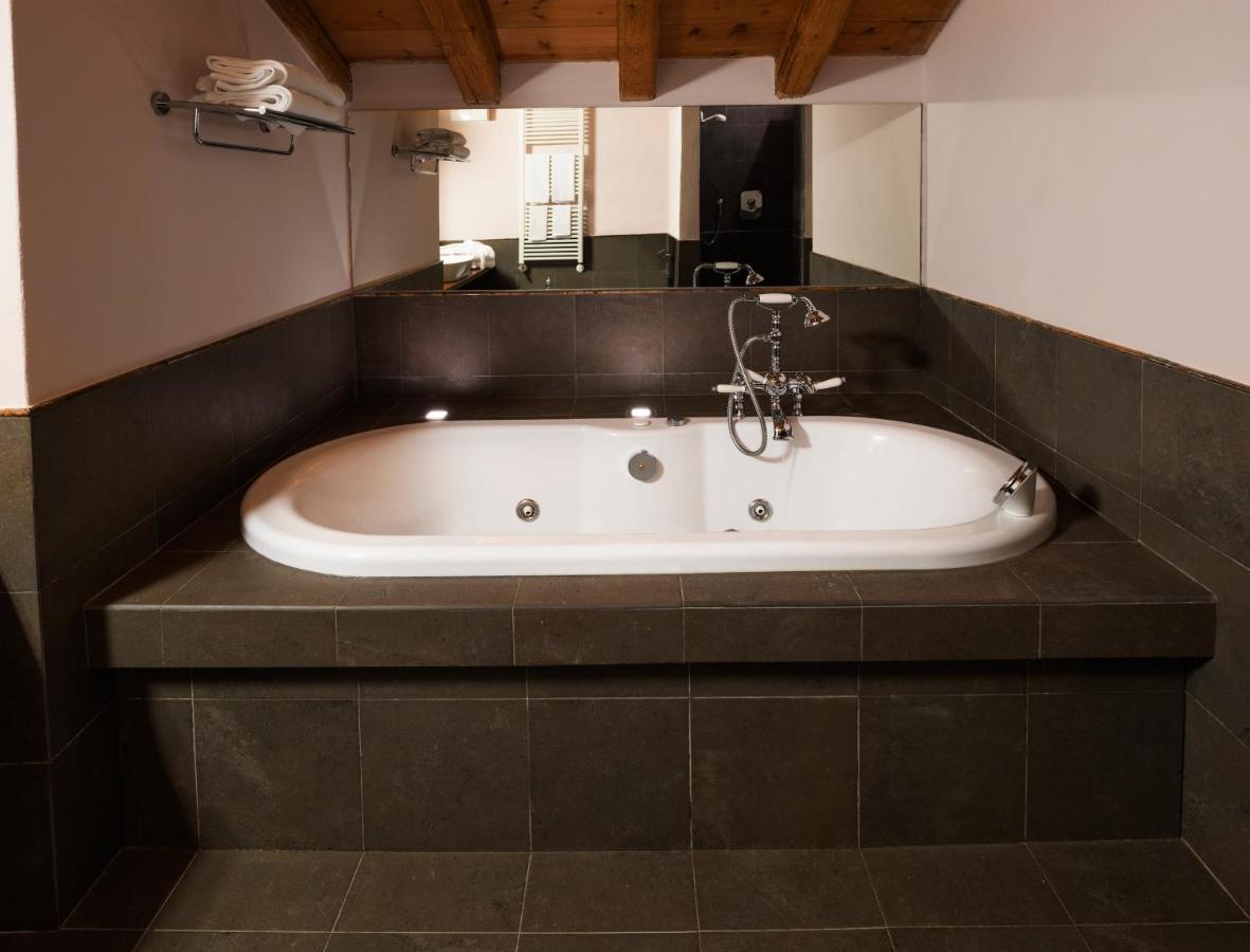 Locanda Ca Dei Santi Induno Olona Ngoại thất bức ảnh