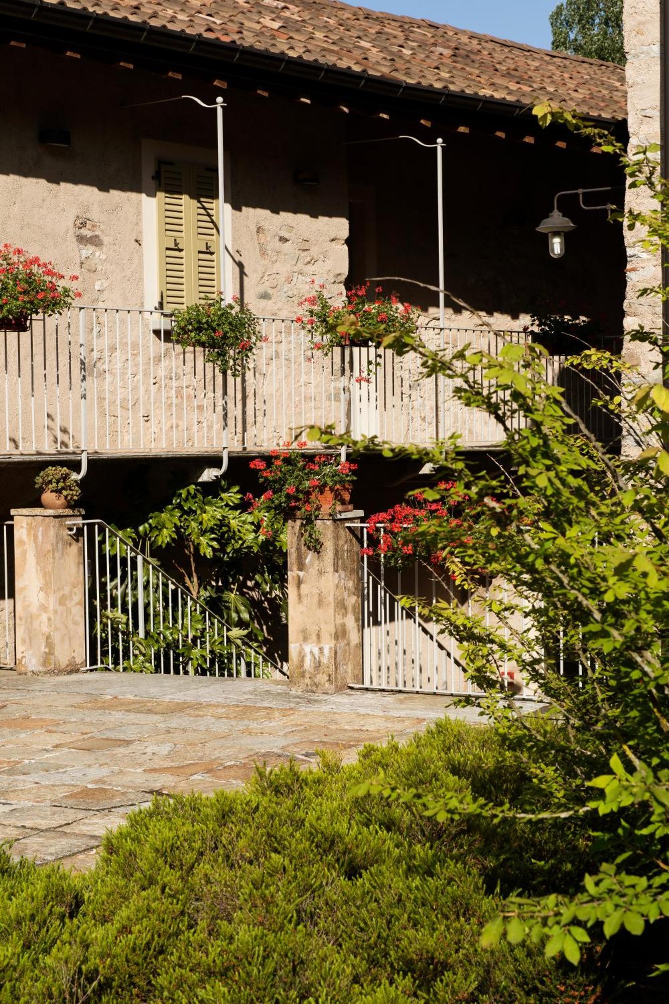 Locanda Ca Dei Santi Induno Olona Ngoại thất bức ảnh